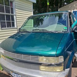 2000 GMC Safari