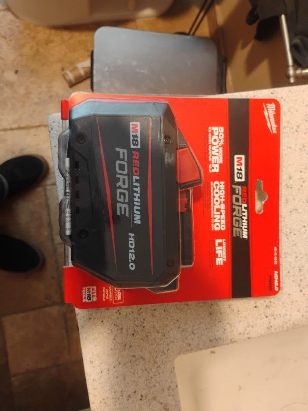 Milwaukee Red Lithium Forge 12.0 Battery