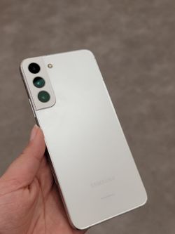 Galaxy S22 Plus 5G 6.6" (Unlocked) 256GB Fair Phantom White