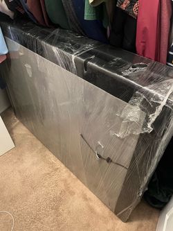 Adjustable queen  bed frame