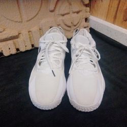 Adidas Basketball Shoes Men's and Hat