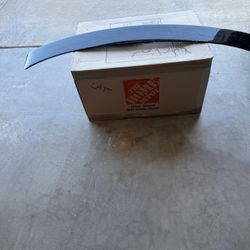  MERCEDES BENZ REAR WINDOW SPOLIER