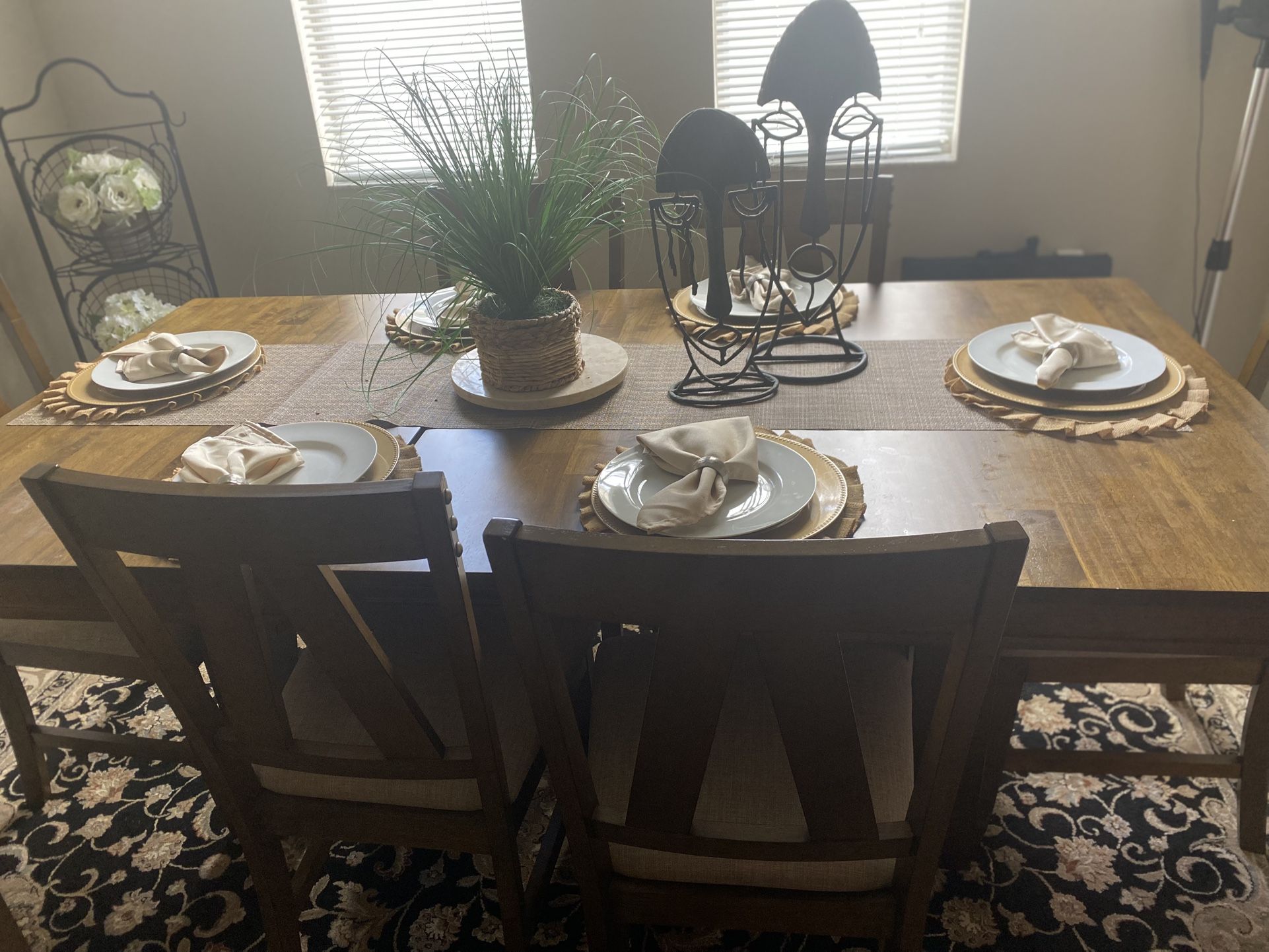 Dining Room Table and Chairs
