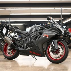 2017 SUZUKI GSXR600