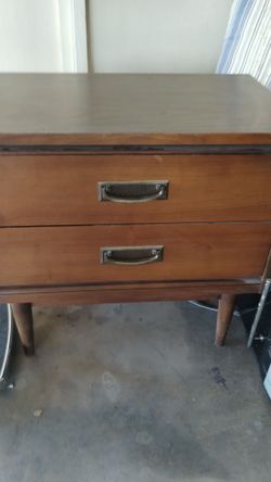 Night stands
