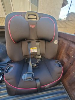 Cosco Kids Car Seat $25 OBO