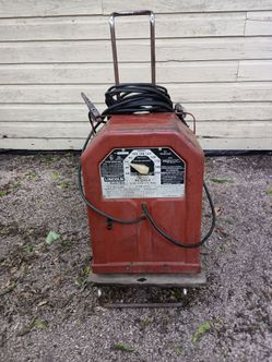 Lincoln 225-S. Stick welder