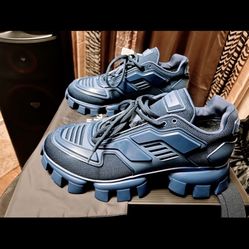 Prada An Versace 500$