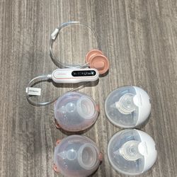M5 And V2 Pro Momcozy Pumps 