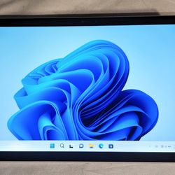 NICE MICROSOFT SURFACE PRO 5 WINDOWS TABLET i7 256GB 8GB RAM
Windows 11 PRO 