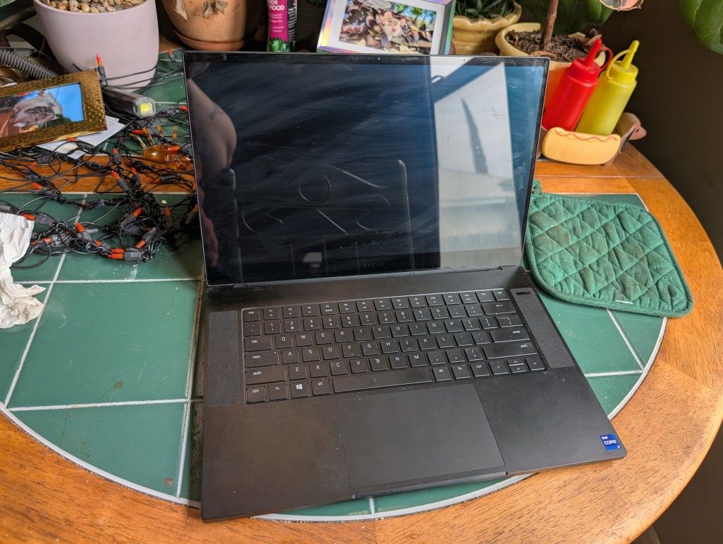 Razer Blade 15 w RTX3080 For Parts