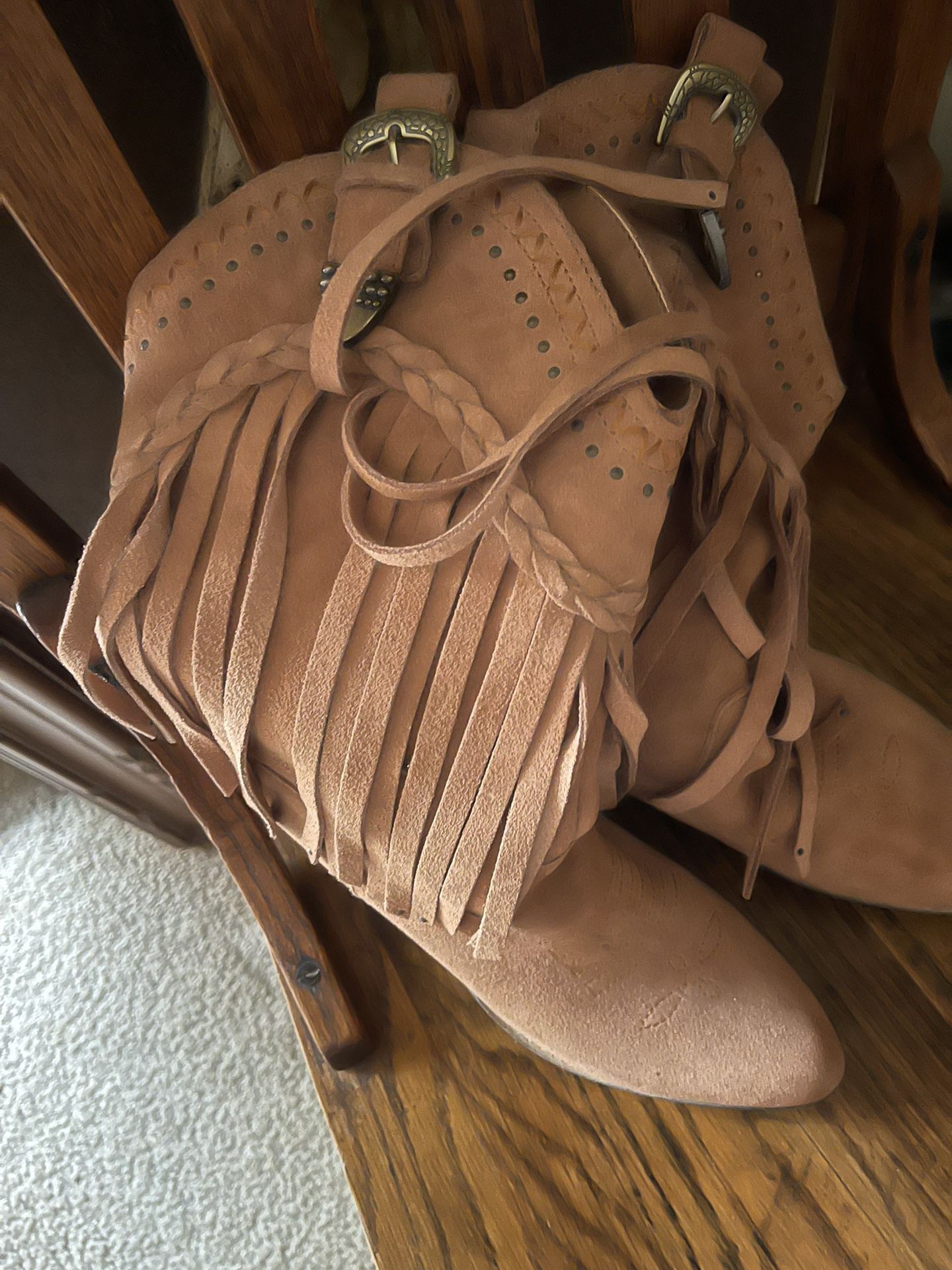 Very Volatile Fringe Cowgirl Boots Tan Size 7