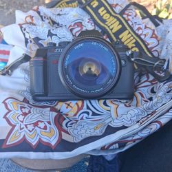 Nikon F-301 (N2000) Camera