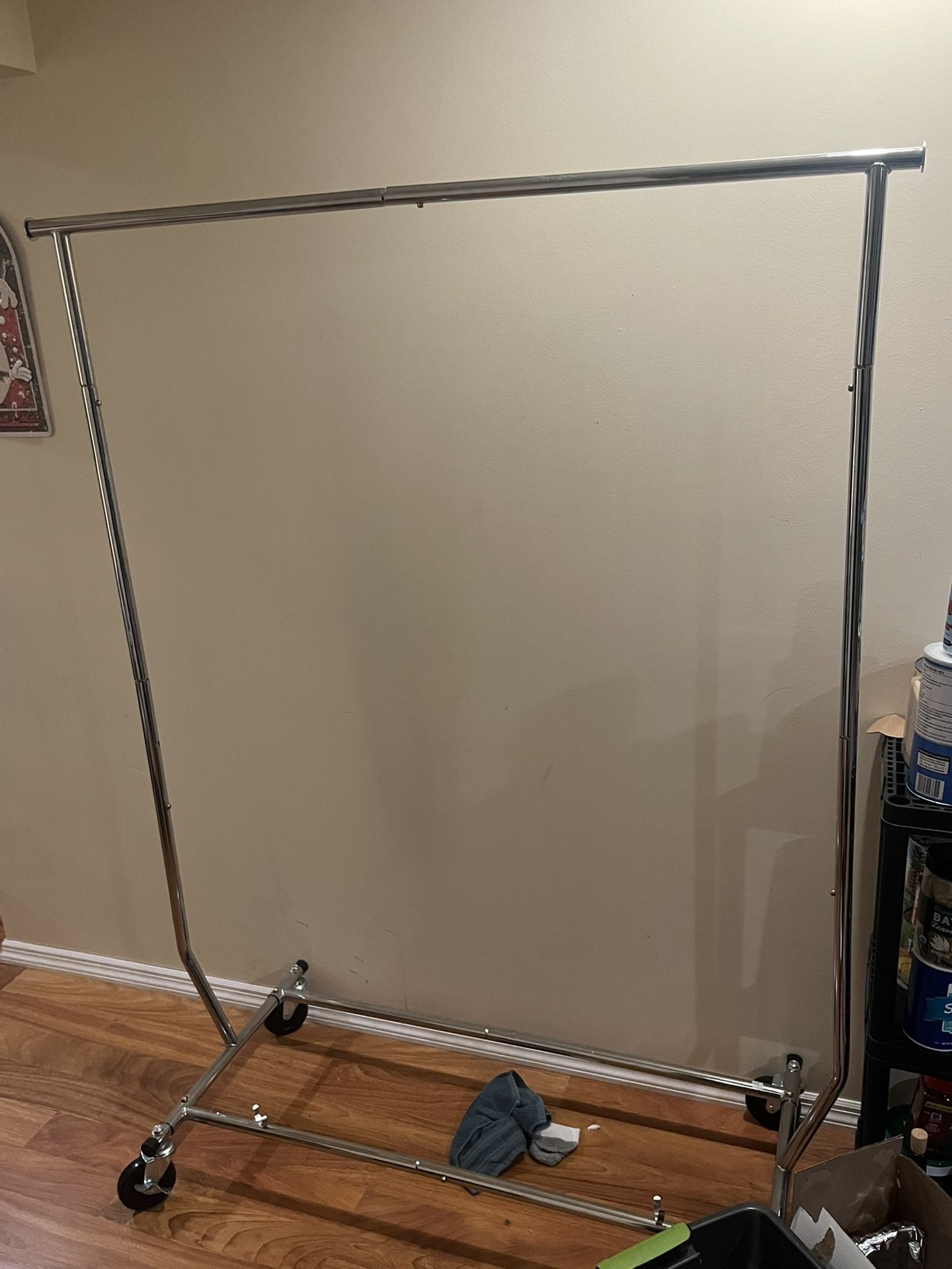 Collapsable Clothing Rack