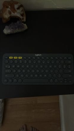 Logitech k380 slim wireless keyboard