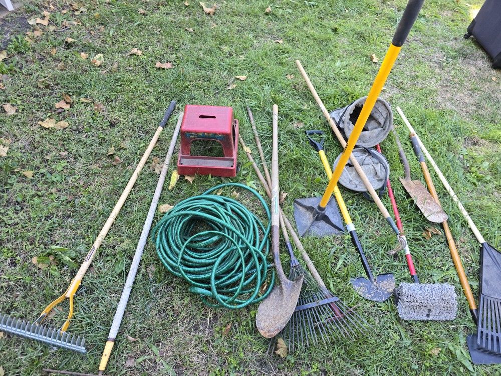 LONG HANDLE TOOLS