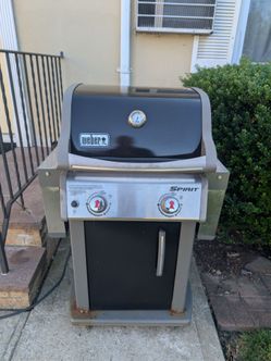 Weber Spirit E-210