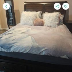 BOB'S BEDROOM FURNITURE 
