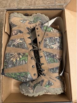 Hunting boots