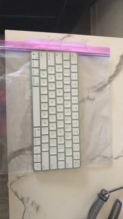 Apple keyboard