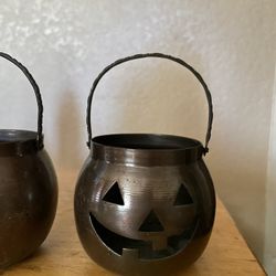 Halloween Metal Pumpkins