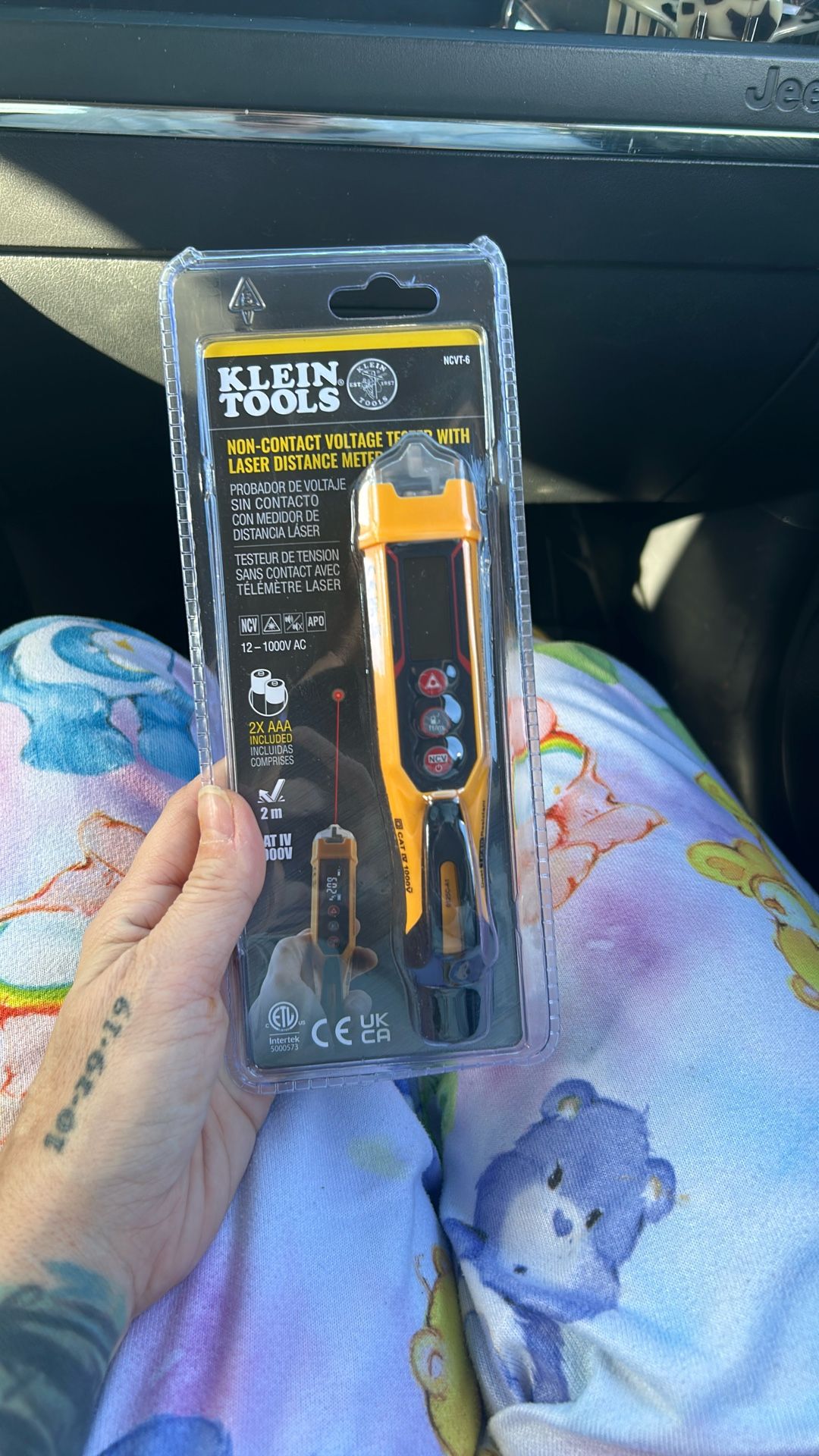 Klein Tool Voltage Tester