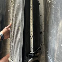 F80 F82 F83 Radiator