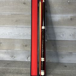 Vintage Billiards Pool Cue Stick 4 Piece Wood Tiki Carved With Carrying Case