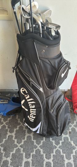 Callaway golf bag with top flite clubs