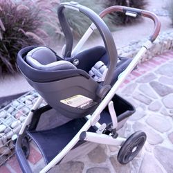 Uppababy vista v2 + mesa travel system bundle. Only 1.5 Years