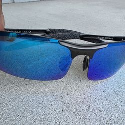 ATTCL 8177 C1 Sunglasses – Blue Mirror Lens, Wrap-Around Sport Design – Made in Italy