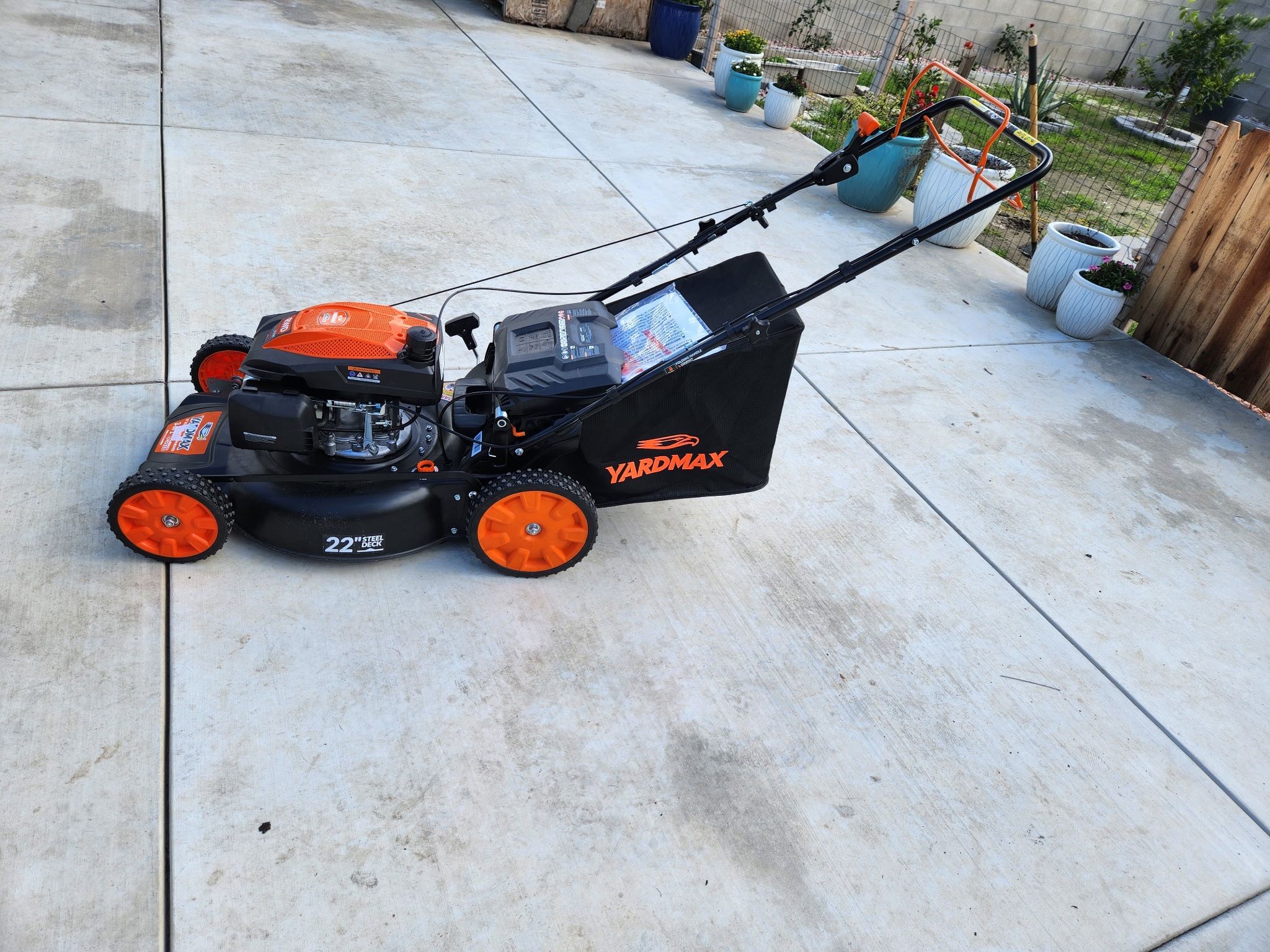 Best Seller YARDMAX 22 in. 201 cc SELECT PACE 6 Speed CVT High Wheel RWD 3 in 1 Gas Walk Behind Self Propelled Lawn Mower