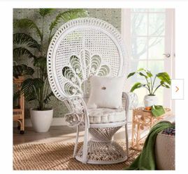 Ediva White Natural Rattan Arm Chair