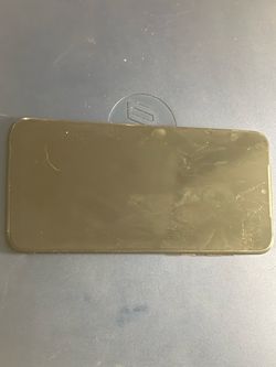 Moto g8 plus used no cracks perfectly fine