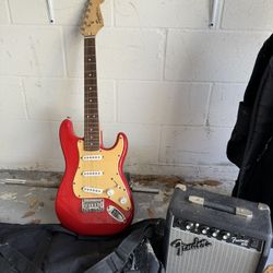 Squier - Mini Electric Guitar (Amp Incl)