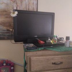 TV And Dvd With Movies 🍿