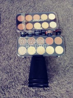 Concealer and correctors and gel eyliner