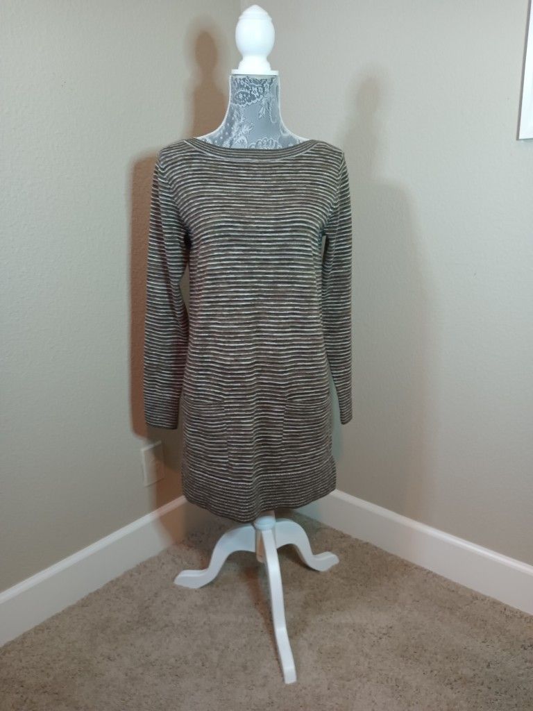 Wardrobe Must Have- Long Sleeve, Over Hip Tunic