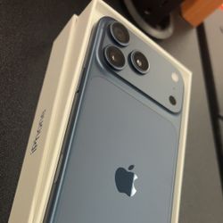 iPhone 17 Pro 