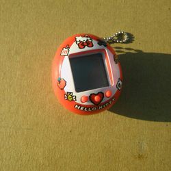 Hello Kitty Egg Toy