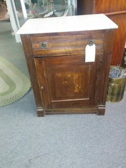 East lake end Marble table