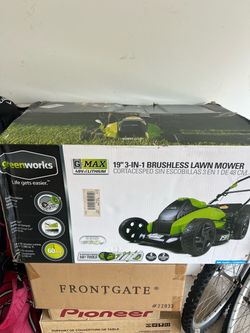 Green works rechargeable lithium lawn mower