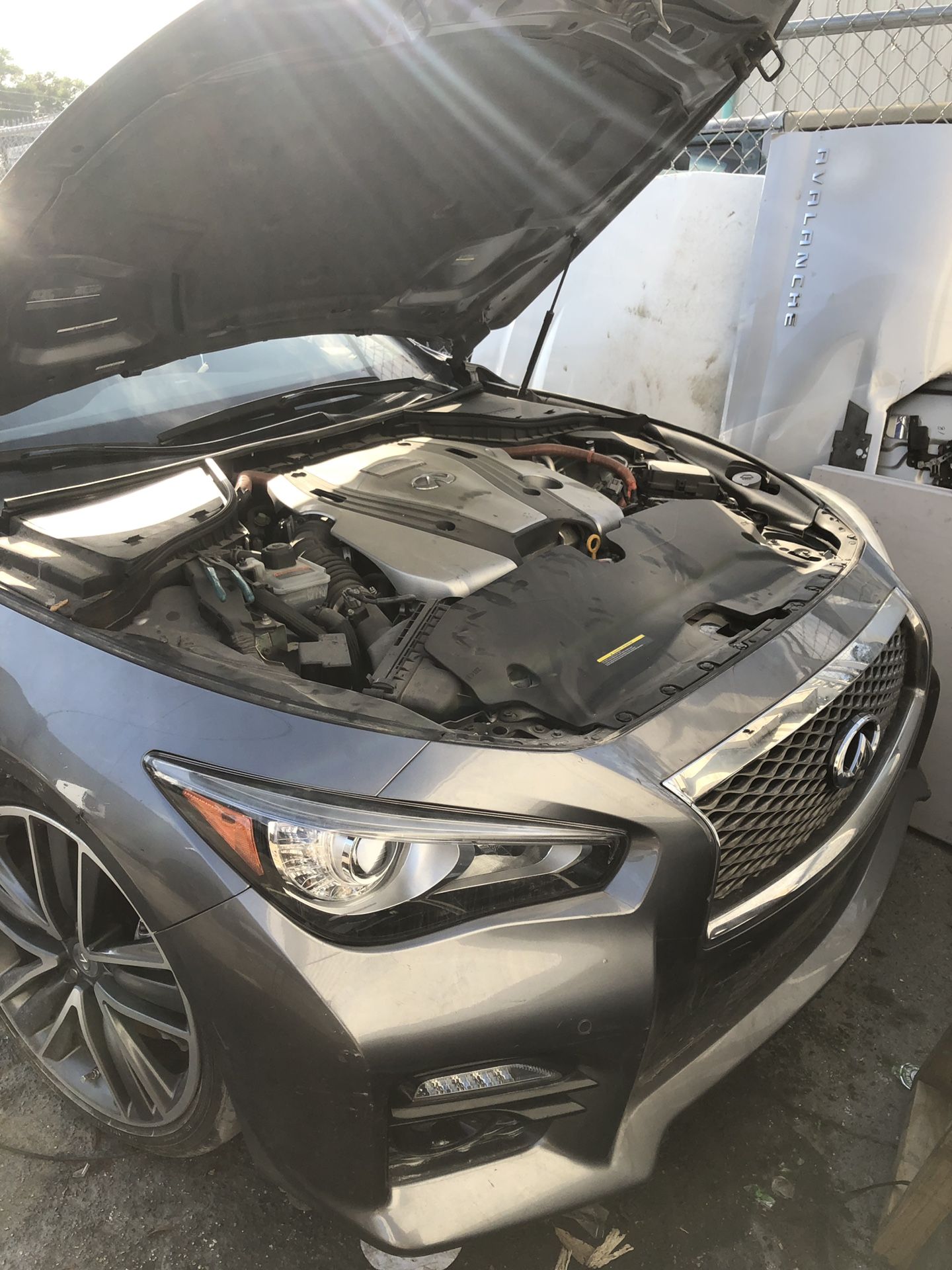 Infiniti Q50 hybrid for part