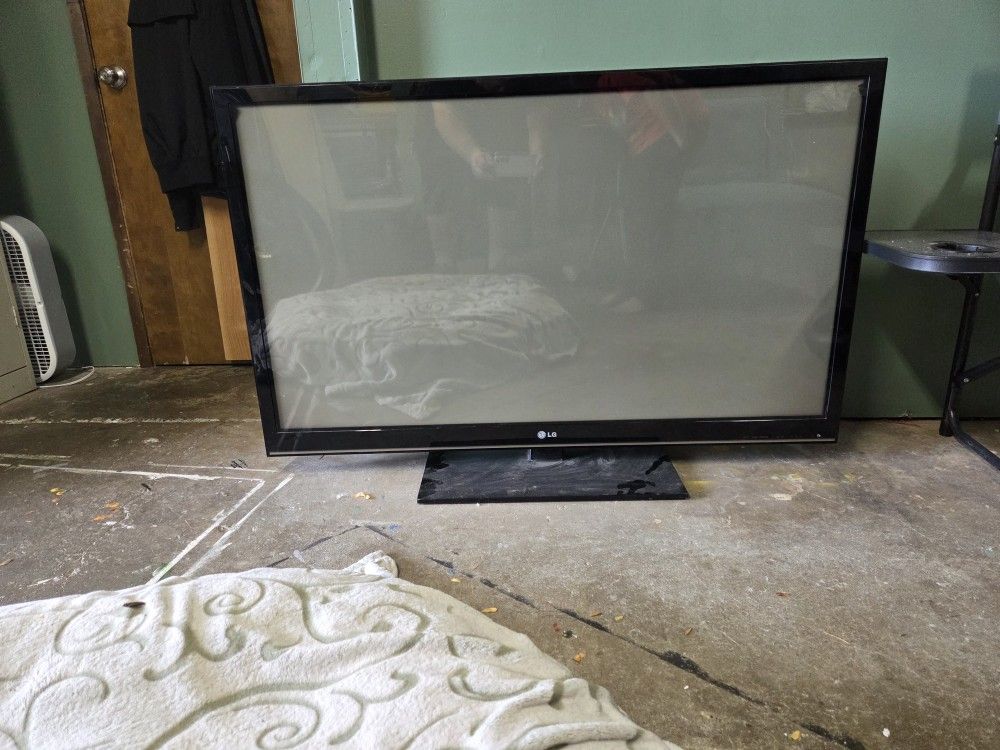 LG 55" Plasma TV