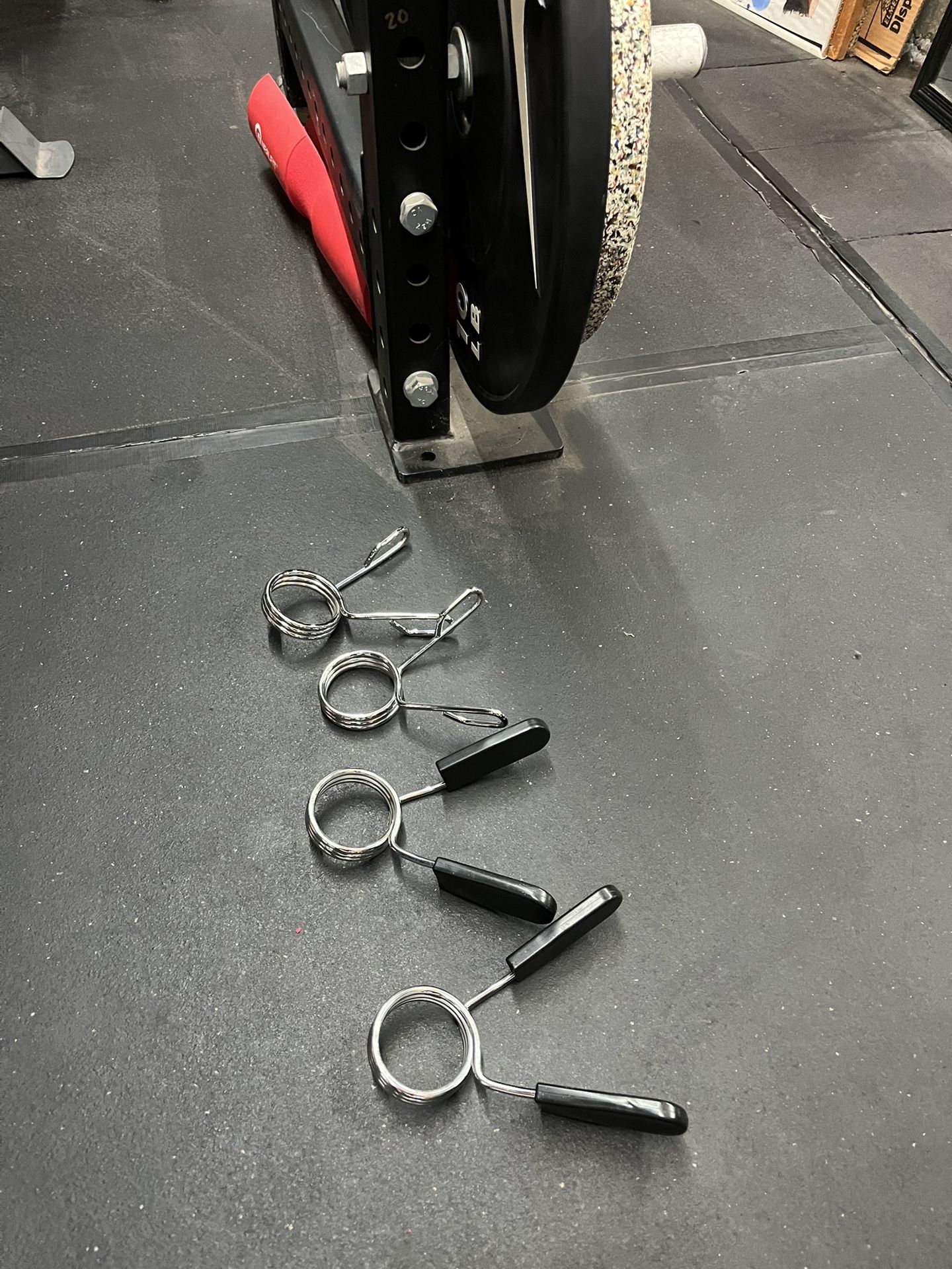 Four Spring Barbell Clips
