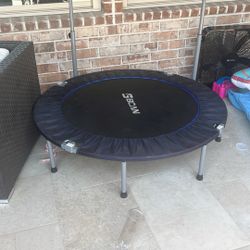 Trampoline 