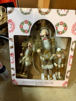 Christmas Nutcracker Decorations - NEW