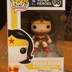 WONDER WOMAN FUNKO POP!