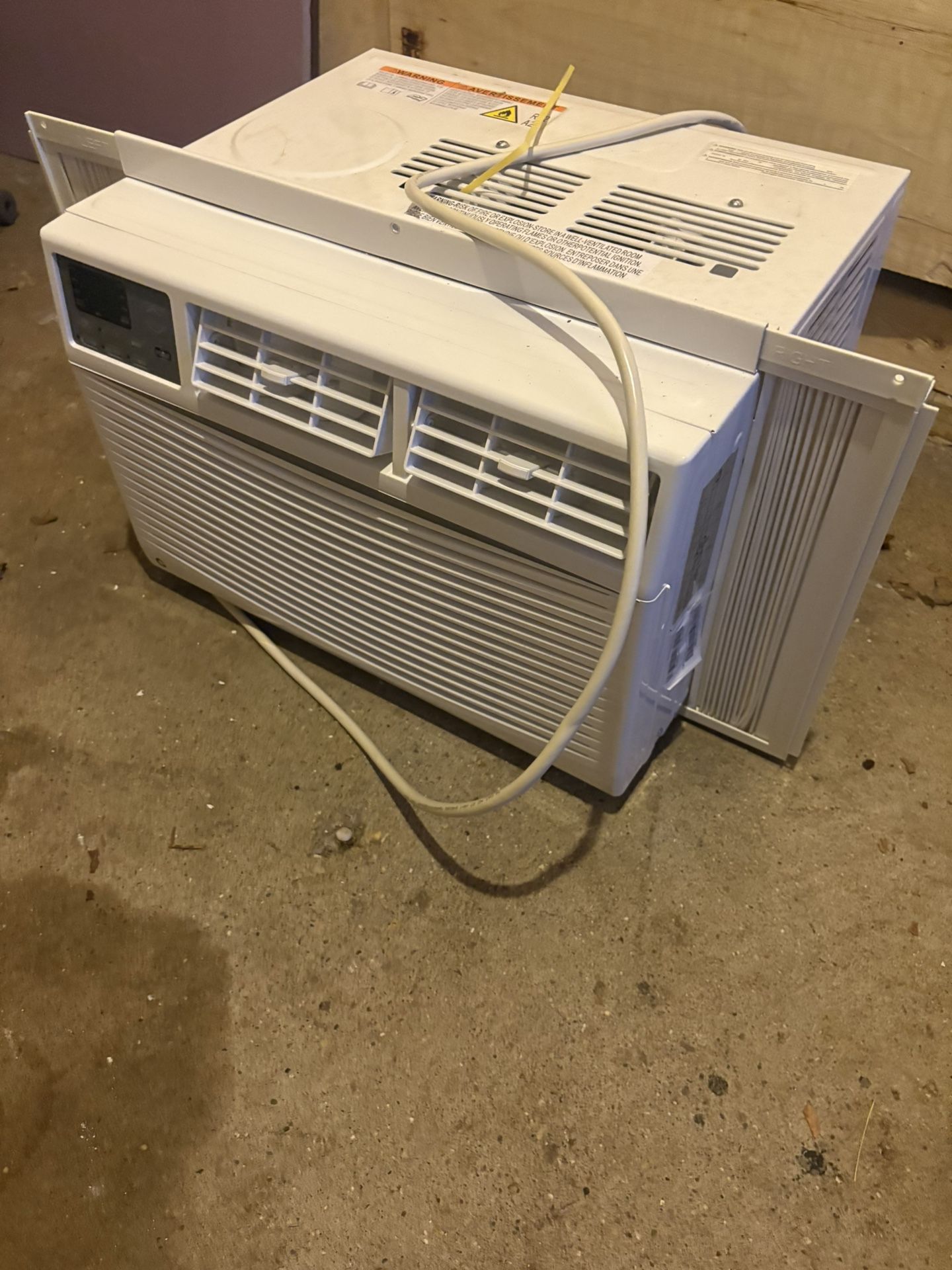 WindowAir Conditioner