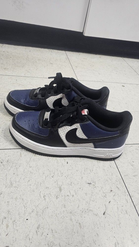 Big Kids Nike Air Force 1 Low Casual Shoes